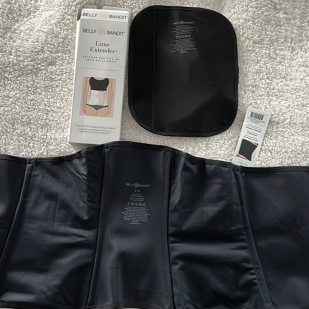 Size SMALL Black Belly Bandit Luxe wrap + extender